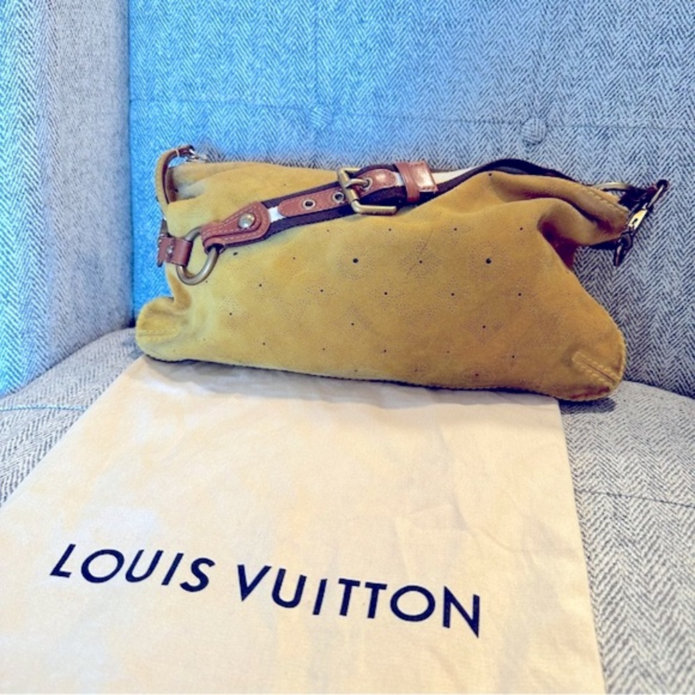 Louis Vuitton Limited Edition Vintage Onatah Handbag